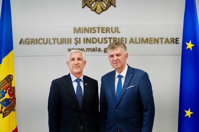 Discuție privind extinderea cooperării agricole bazată pe 30 de ani de conlucrare la o întâlnire între Ministerul Agriculturii și Camera de Comerț și Industrie